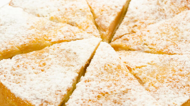    Как испечь воздушную шарлотку? Маленький секрет успешной выпечки Фото: withGod, по лицензии Shutterstock.com