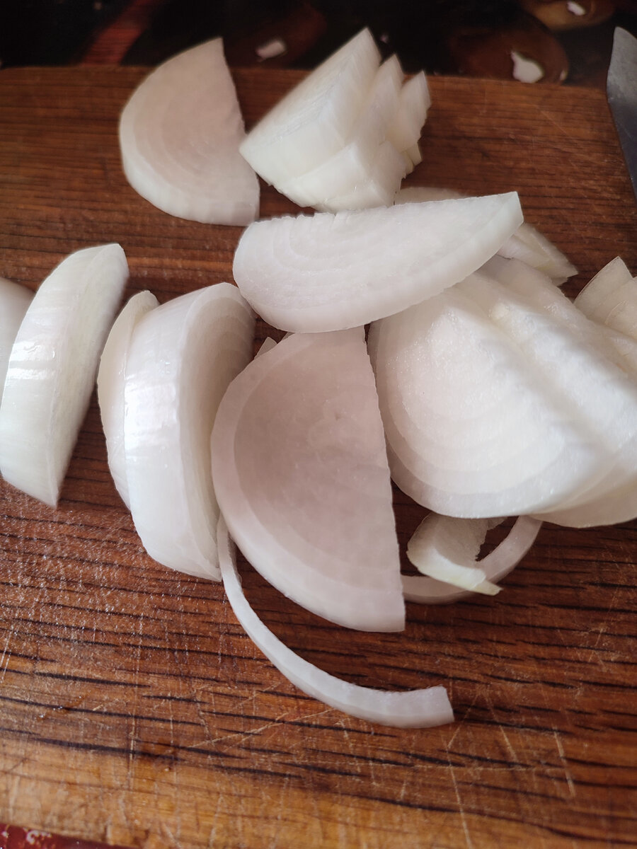 Порезала лук