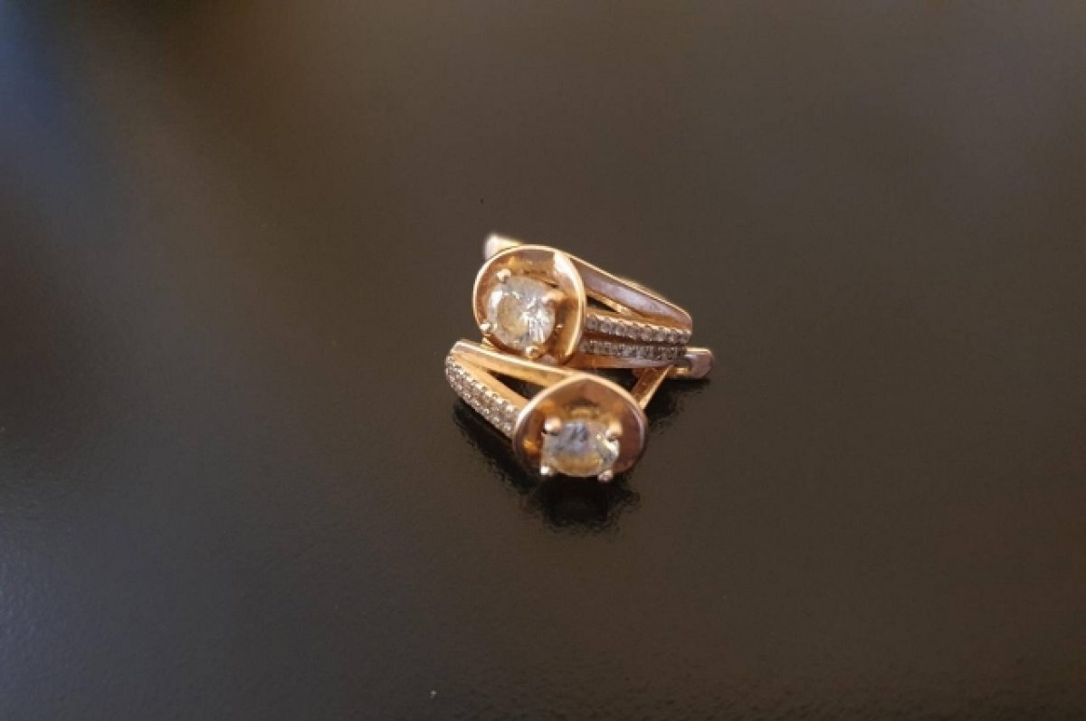    После свидания со знакомым из Сети у жительницы Краснодара пропали серьги