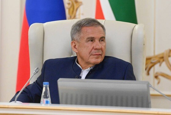    Рустам Минниханов