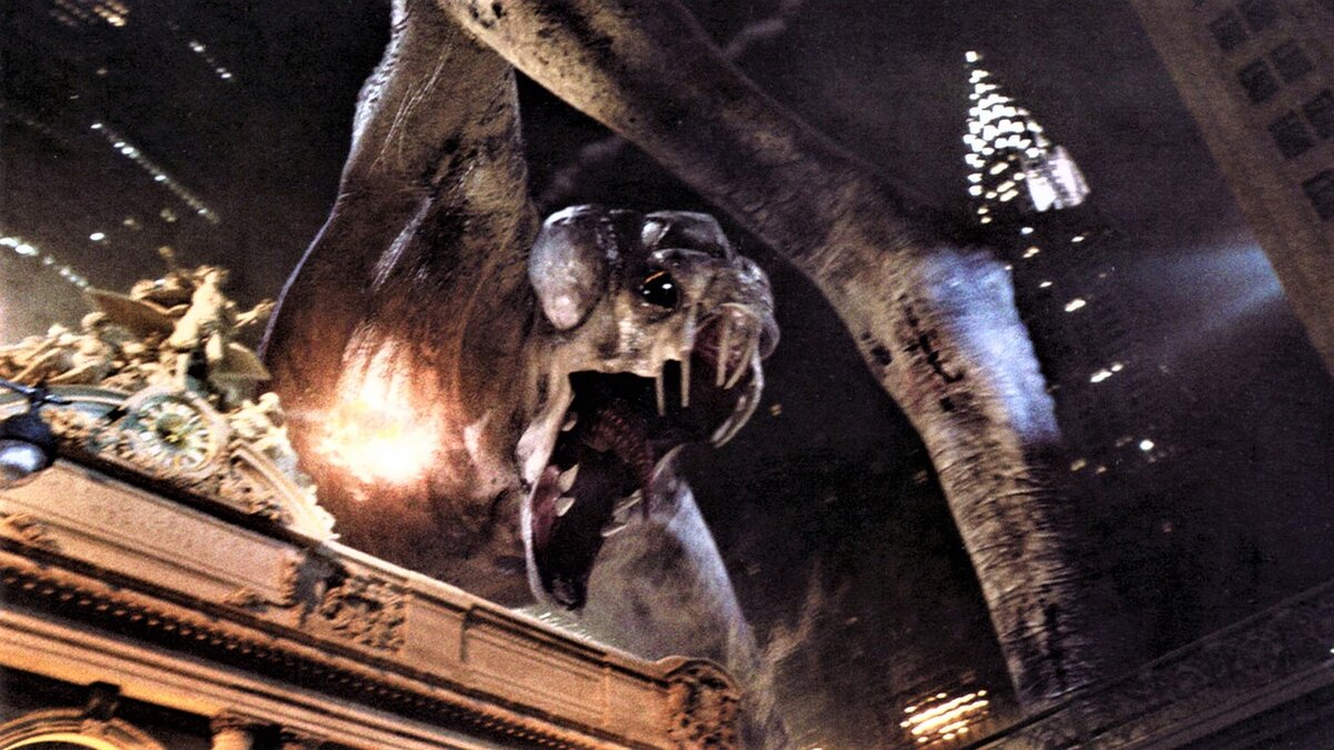 кадр из фильма "Монстро" (Cloverfield, 2007) / источник imdb.com  
