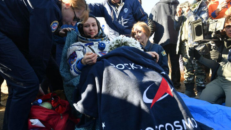     Экипаж «Вызова» вернулся на Землю. roscosmos.ru