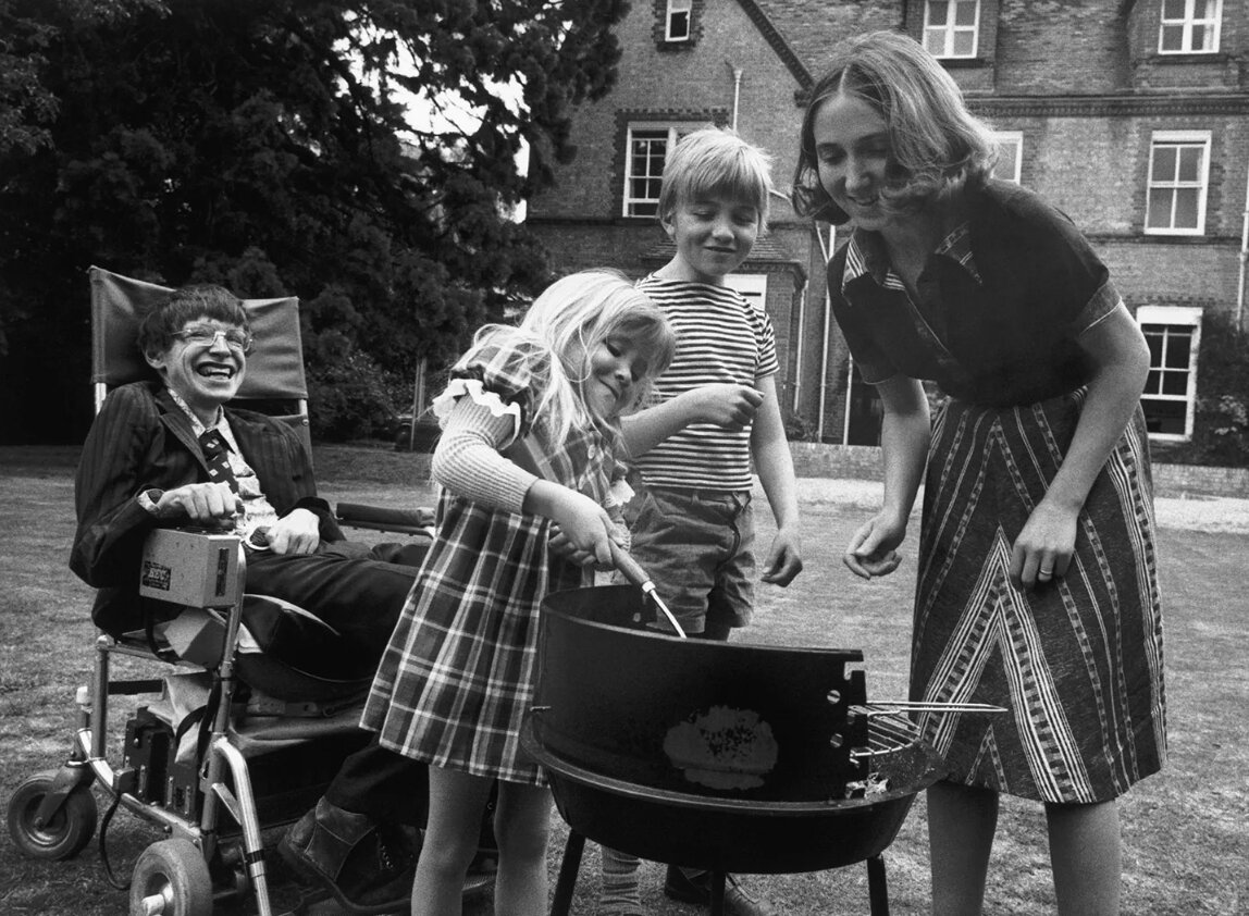 Стивен и Джейн с детьми