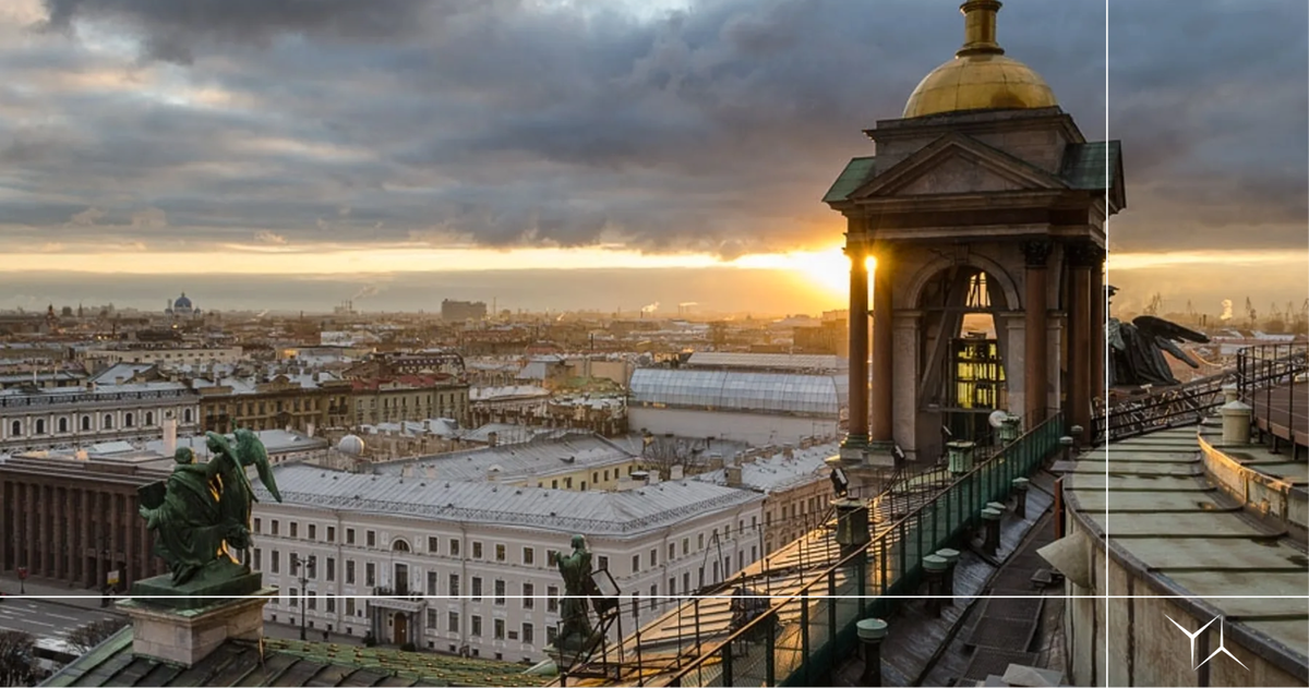 Смотровые площадки петербурга. Колоннада Исаакиевского собора в Санкт-Петербурге.