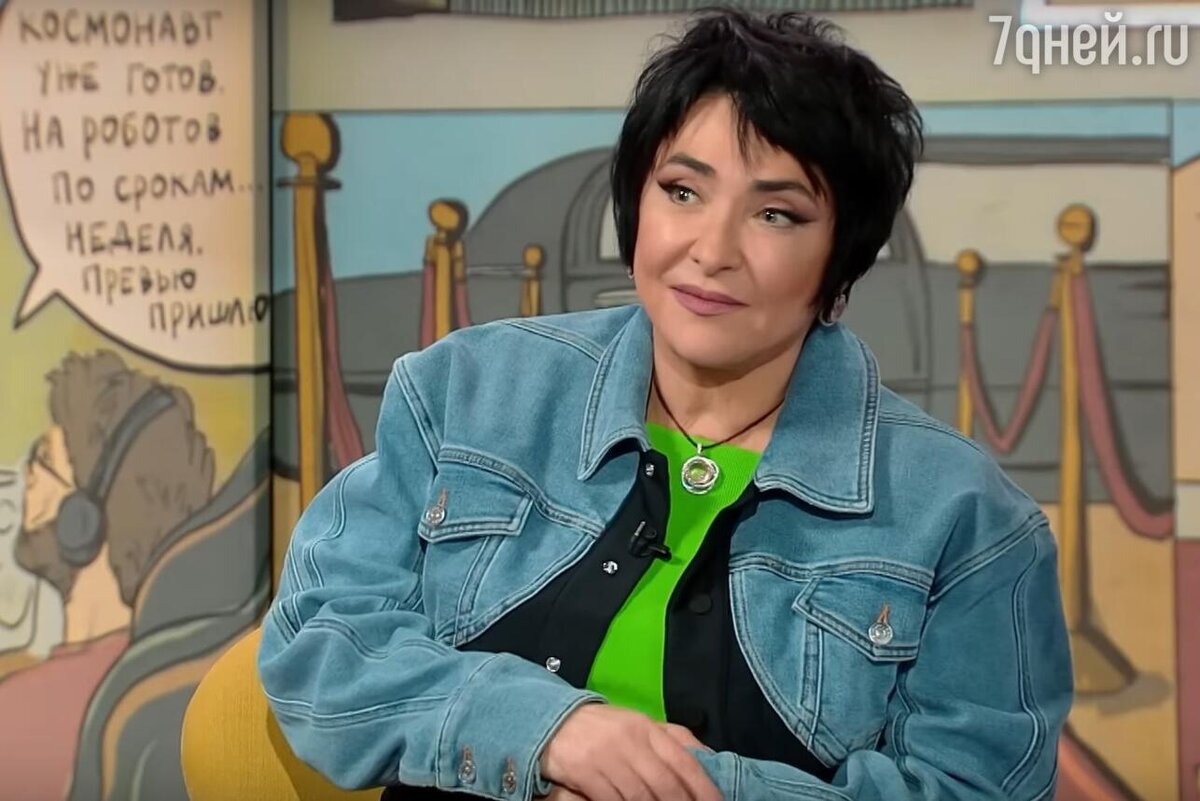    Лолита Милявская кадр шоу "Кино в деталях" на СТС