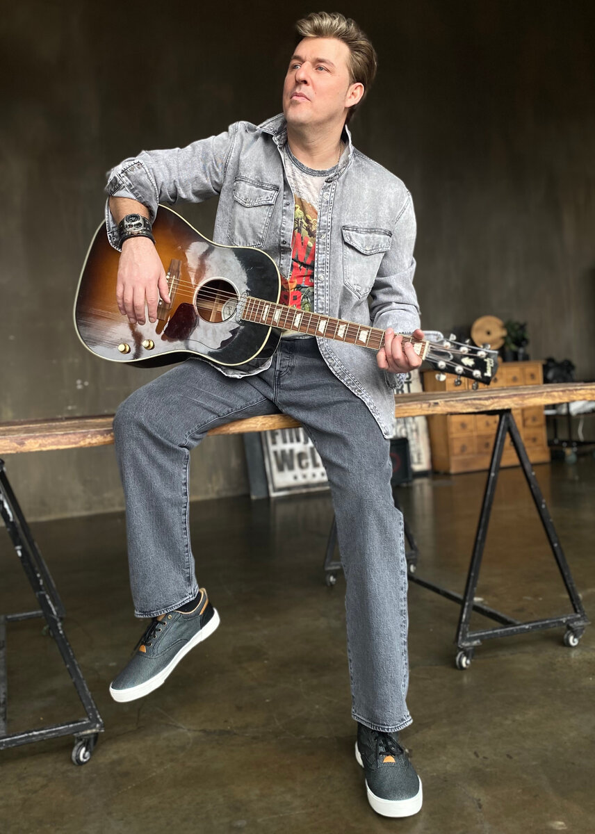 Сижу, играю:))