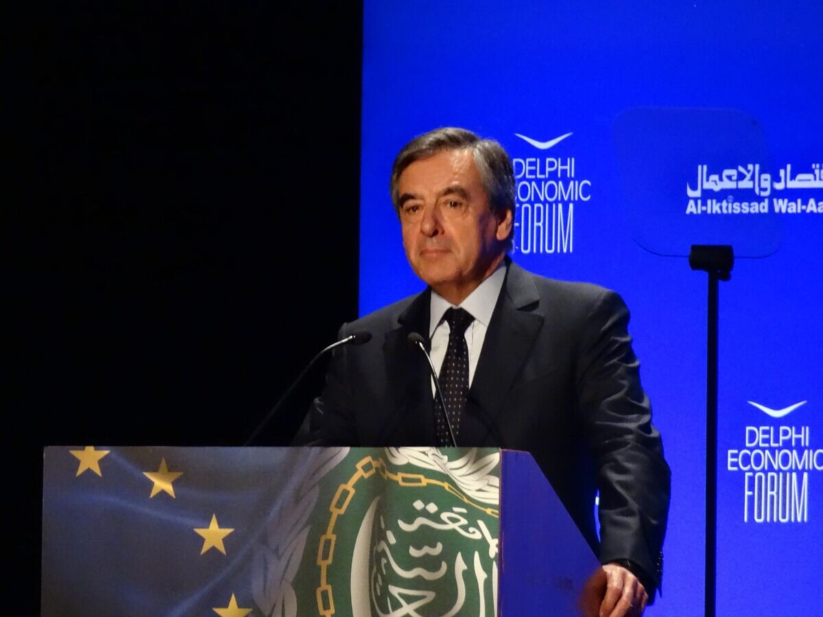    Бывший премьер-министр Франции Франсуа Фийон© РИА Новости / Геннадий Мельник