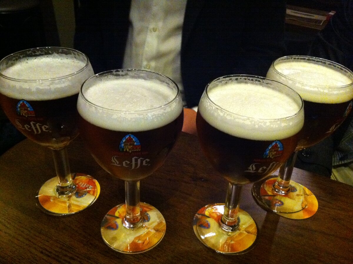 К. Маркс: «Человечество, смеясь, расстается со своим прошлым!»