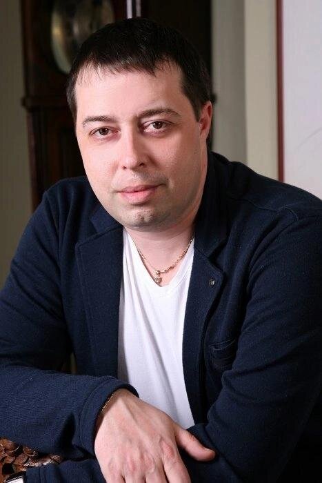 Алексей Фрадин руководит театром с 2015 года
