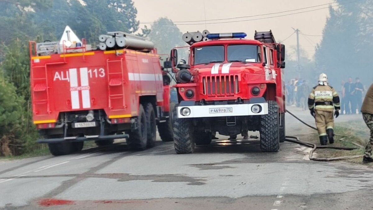     В населенных пунктах Тюменского района идет эвакуация местного населения. По словам главы муниципалитета, на Ирбитском тракте эвакуируют деревни Речкина, Коняшина, Насекина, село Кулига.