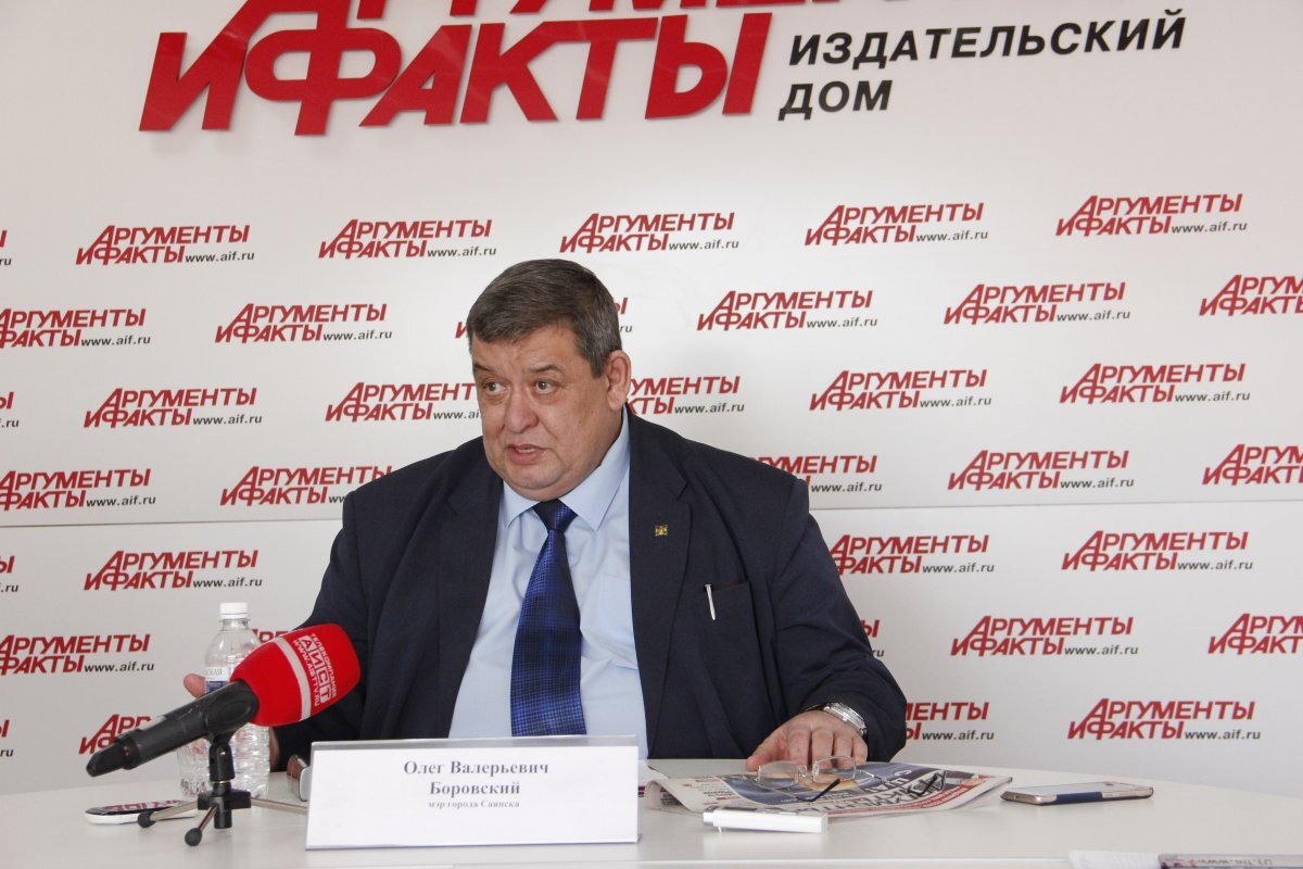    Мэр Саянска попал в больницу после командировки в Донбасс