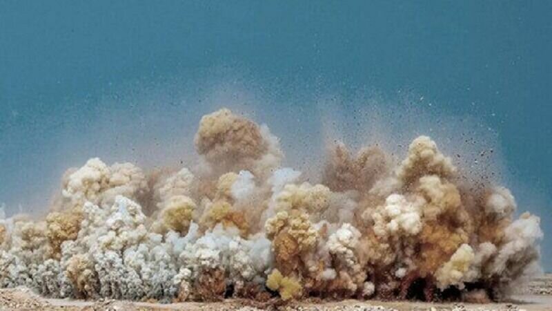     Сибирские ученые предложили новый способ утилизации пластиковых отходов – использование детонационной волны. Исследователи из научно-образовательного центра «Енисейская Сибирь» считают, что этот метод позволяет максимально разложить материалы без выделения токсичных соединений.