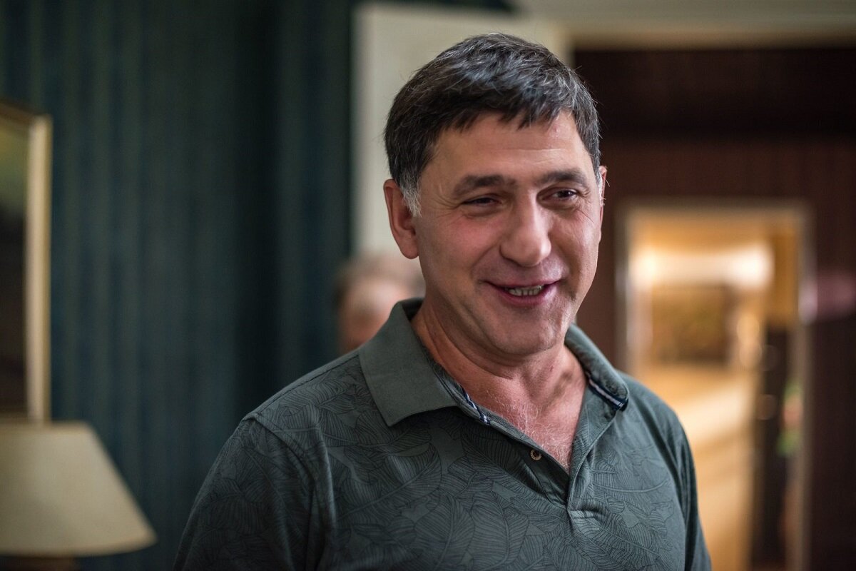    Члены группы вспоминают, что актёр буквально жил в кадре Нелла Прибутковская
