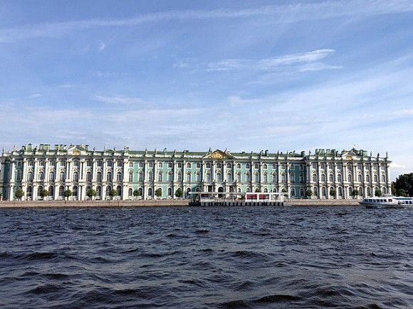 «Фонтанка»: Эрмитаж передаст Русской православной церкви саркофаг ...