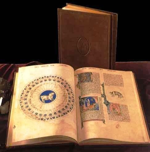 ("Лапидарий" Альфонса Х фото https://yandex.ru/images/search?from=tabbar&img_url=https%3A%2F%2Fwww.comprarmejor.es%2Fwp-content%2Fuploads%2F2015%2F12%2Fp_1_9_5_8_1958-Primer-Lapidario-del-Rey-Alfonso-X-el-Sabio-ano-1253.jpg&lr=46&pos=7&rpt=simage&text=лапидарий%20альфонса%2010