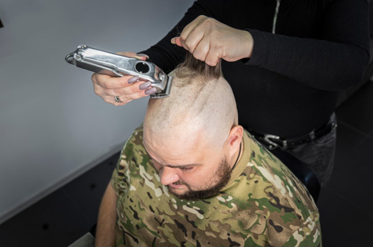    Контрнаступать некому. Украинские мужчины находят варианты сбежать