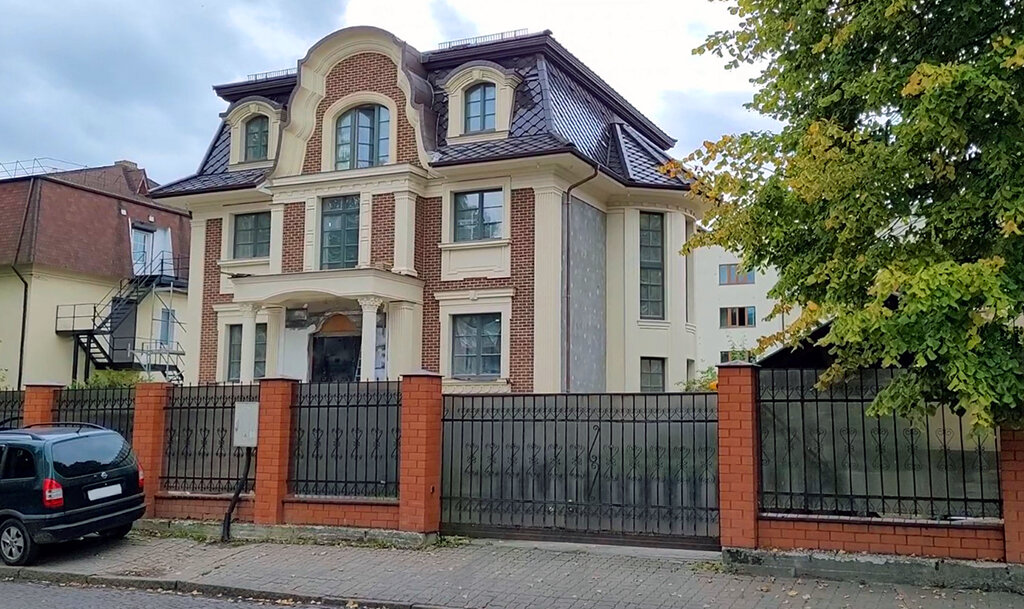 Улица Некрасова, частный дом