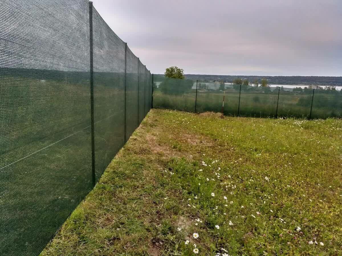 Ограждение из фасадной сетки