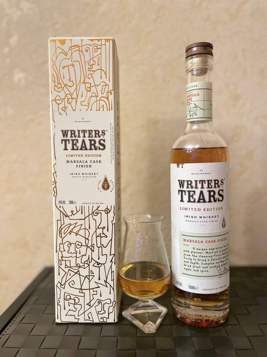 Writers tears 0.7. Writers tears виски. Райтерс Тирс фляга. Writers tears виски отзывы. Виски the Whistler Imperial Stout Cask finish Irish Whiskey (Gift Box) 0.7 л.
