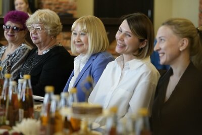    Уполномоченный по правам человека в Московской области Ирина Фаевская встретилась с женами участников специальной военной операции ©Пресс-служба уполномоченного по правам человека в Московской области