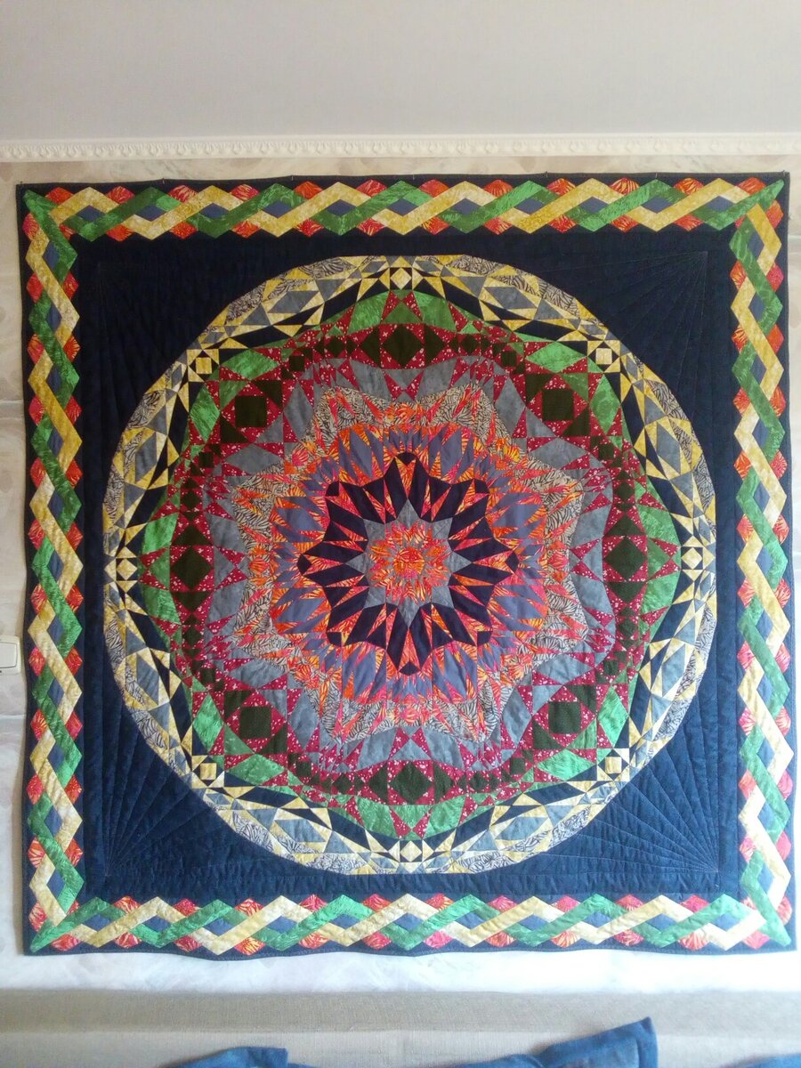 Листайте - дальше фото крупнее.