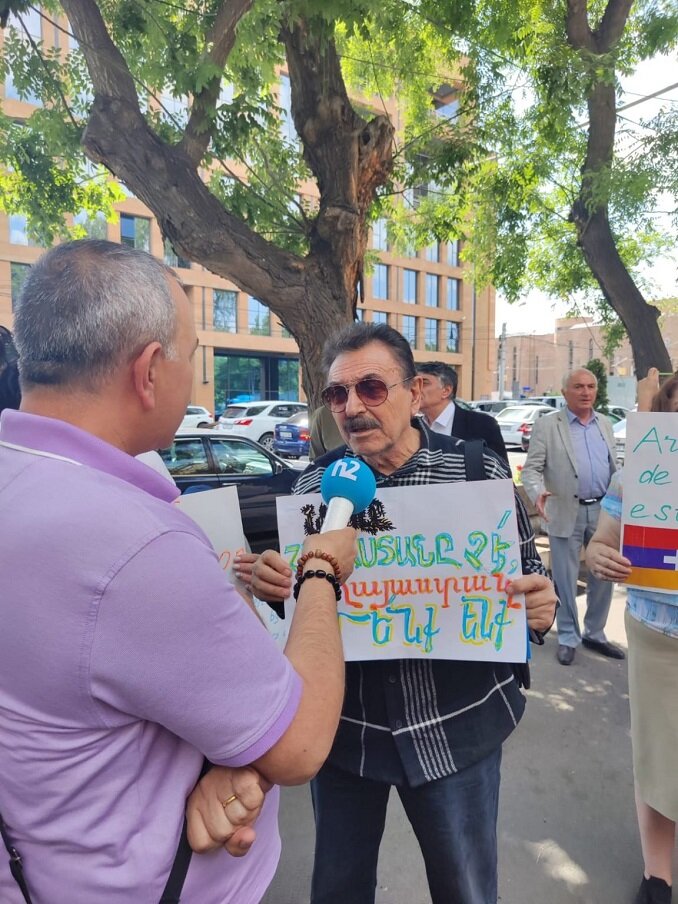 Фото движения «Вместе»