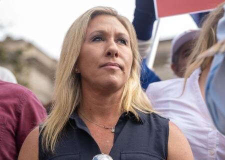    Конгрессвумен Грин: политики в Вашингтоне бьют в барабаны войны и требуют, чтобы американский народ за неё платил