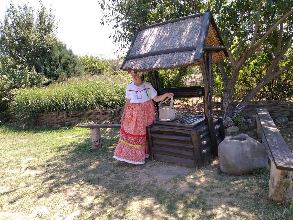 Казачка Надя) 