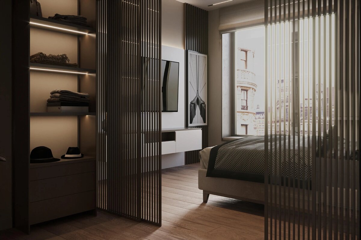 Вид на спальню из компактной гардеробной