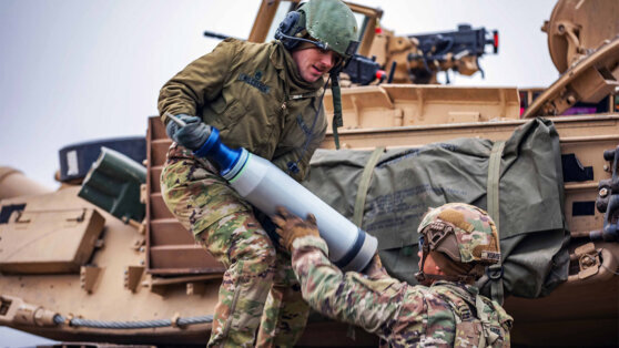    СМИ: США хотят предоставить Украине танковые снаряды с обедненным ураном Анна Оленькова