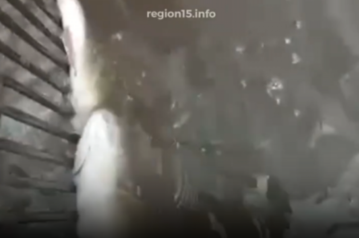    Более 15 тонн форели гибнет в рыбхозе селения Октябрьское Северной Осетии