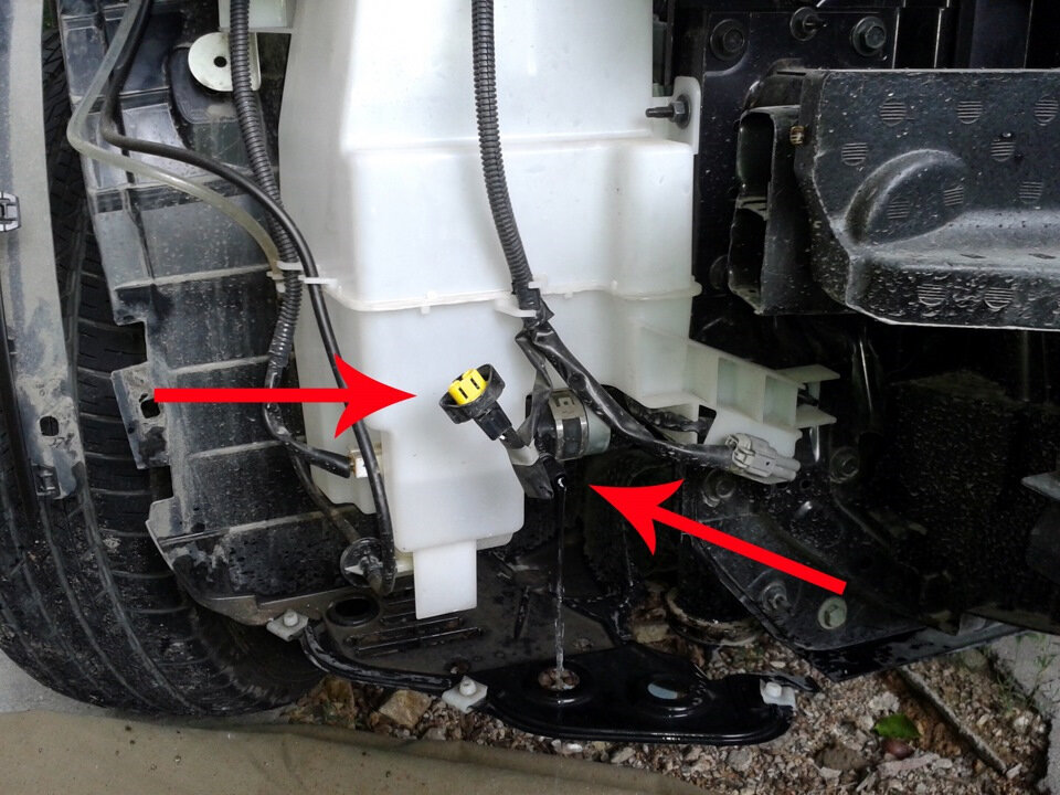 Добавляю колу в бачок омывателя каждый год: даже не ожидал такого ...