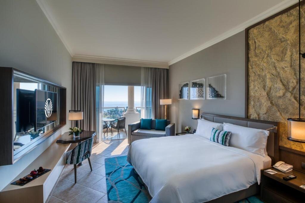 P o box dubai. Фуджейра ротана Резорт 5. Rotana Hotel Фуджейра. Отель Fujairah Rotana Resort & Spa. Fujairah Rotana Resort & Spa al Aqah Beach 5*.