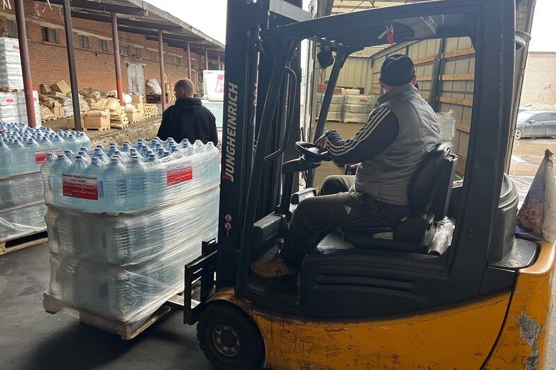    Об этом попросили командиры подразделений, в которых служат череповчане, сообщил мэр Вадим Германов.