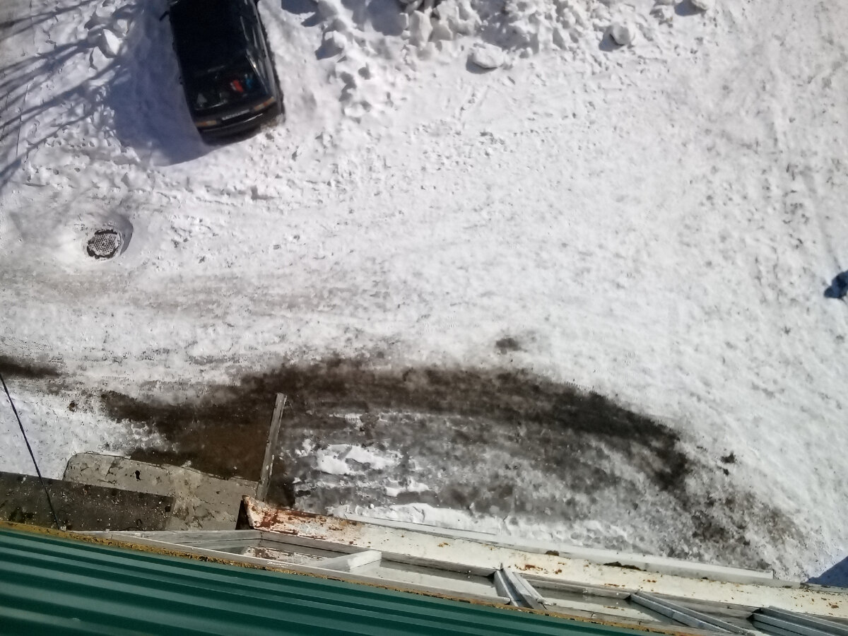 Вид с балкона. Ничего хорошего, да?