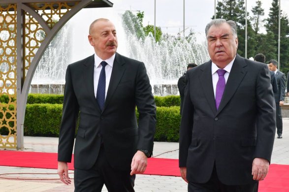 У Баку и Душанбе хватает задач, которые требуют активной совместной работы