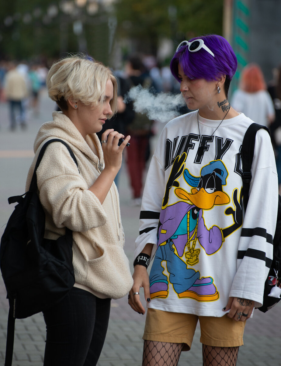 И вновь в кадре красивые девушки. | Фотовзгляд. Петрович | Дзен