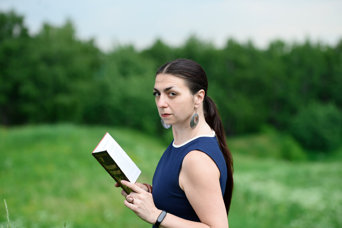 Фото: Sady_An    В образе Рассказчика - автор Татьяна Чернецкая