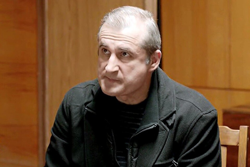     Волков известен по ролям в сериалах «Невский», «Условный мент», «Крепкие орешки»