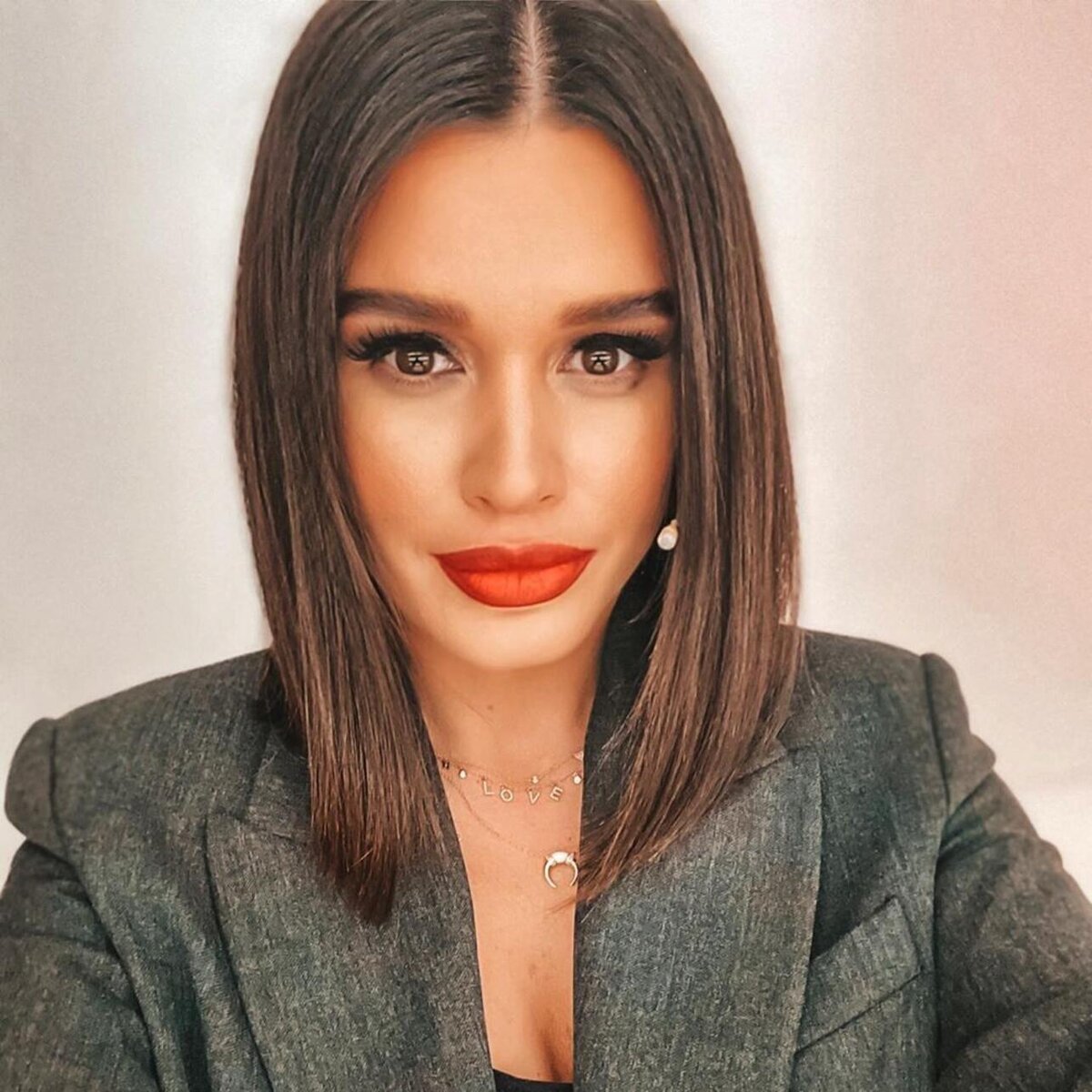    Ксения Бородина Социальные сети