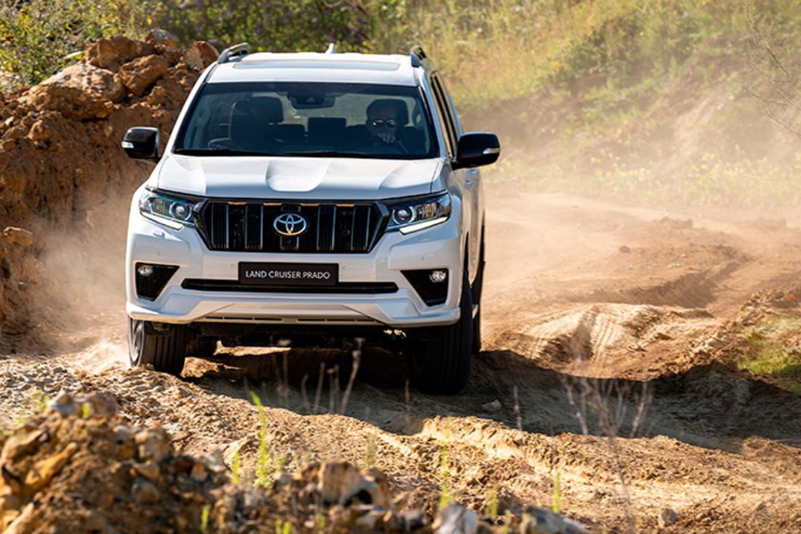 Ленд ровер прадо. Toyota land cruiser prado 2025. новый тойота прадо 2025. прадо 150 2025. toyota land cruiser 300 prado 2025.