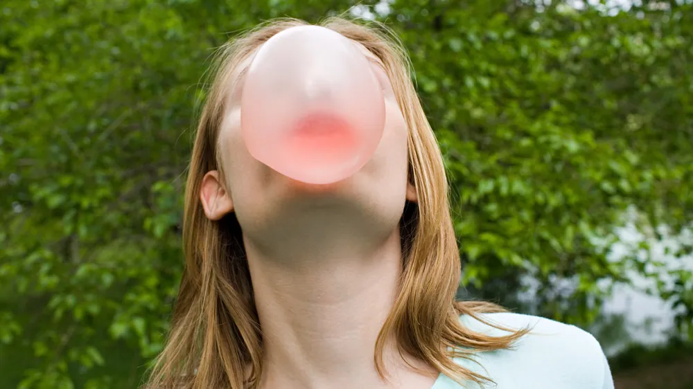 Волдыри на губе: почему именно там и почему снова и снова?