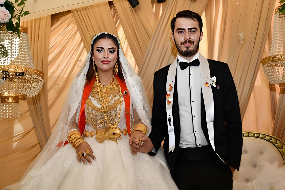 Турецкая свадьба: невесте повесили 5 кг золота на шею, а жениху подарили21,5 миллионов рублей