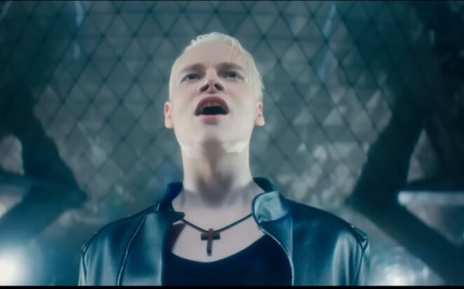 Ярослав Дронов (Шаман). Кадр из клипа "Мы"