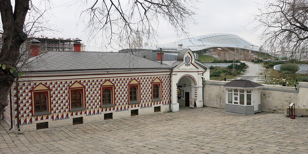 задний двор музея