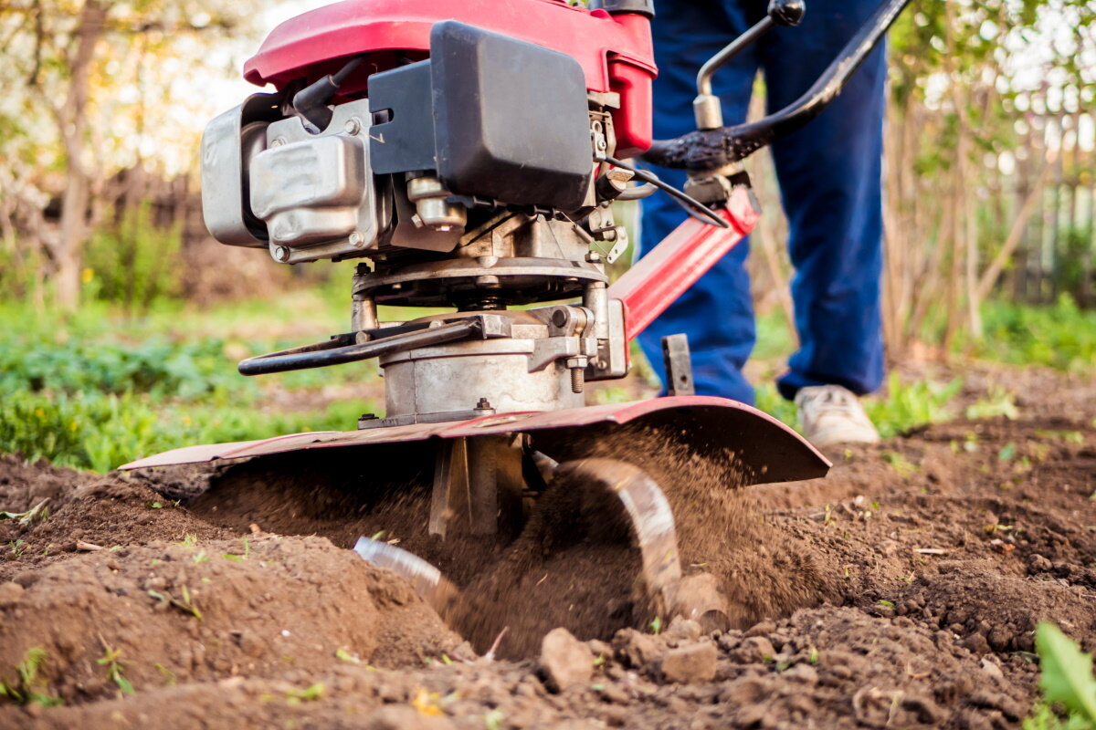    Мотоблок по закону не является транспортным средством