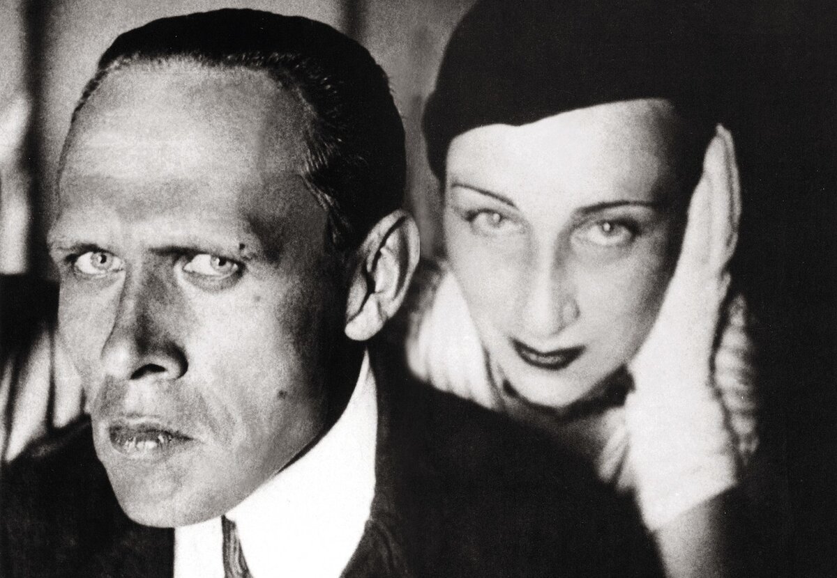     Марина Малич и Даниил Хармс: как выглядит любовь, когда ты на последнем месте