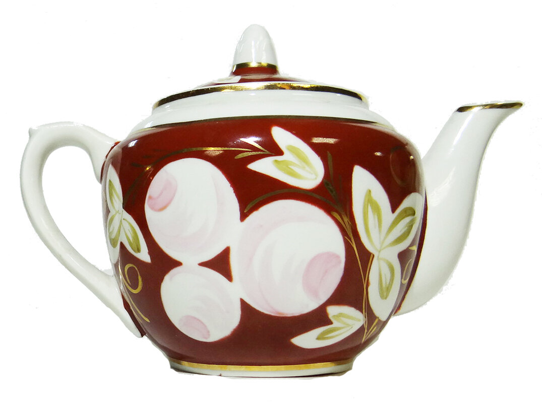 Чайник из сервиза «Слива». 1950-1960 гг., ДФЗ Вербилки. Автор формы «Стандарт» Александр Иванович Шобанов 