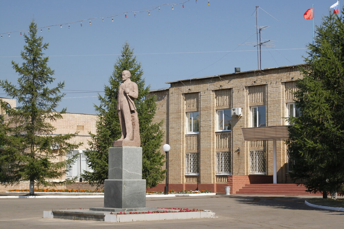 Памятник Ленину в Лотошине. Фото автора