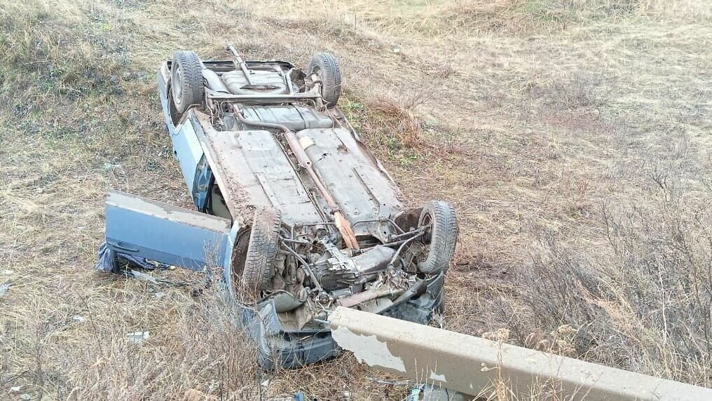     Трагедия произошла в Давлекановском районе на 3 км дороги Поляковка-Черниговка, сообщили в ГИБДД,